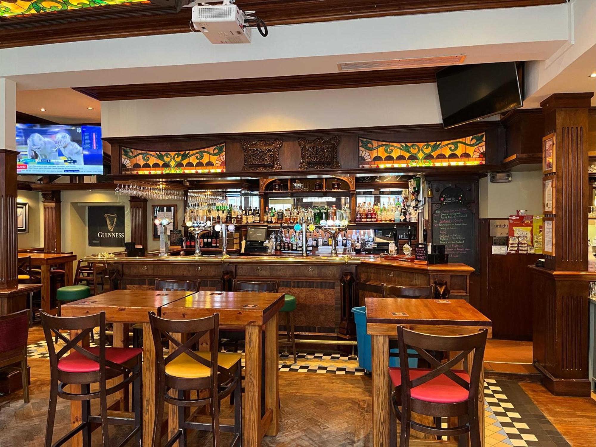 The Globe Inn Aberdeen Bagian luar foto